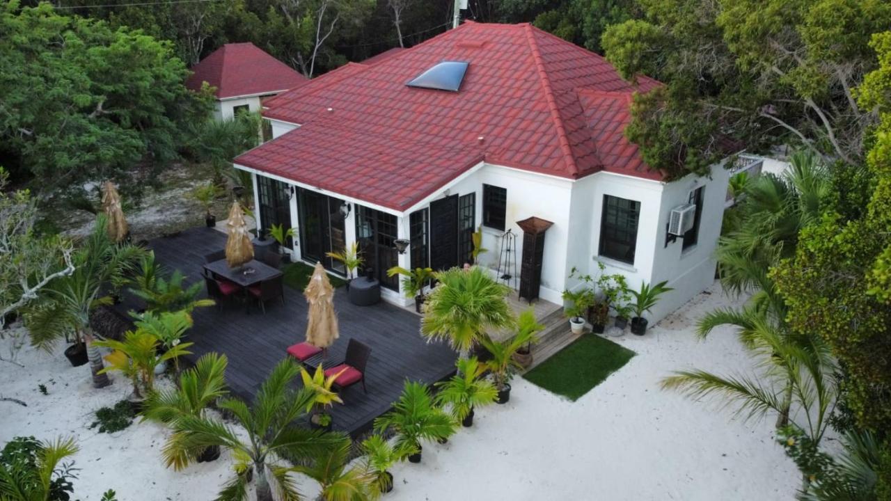 The Pilot House Hotell Rock Sound Eksteriør bilde