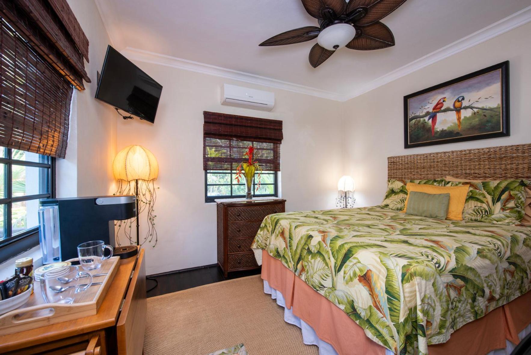The Pilot House Hotell Rock Sound Eksteriør bilde